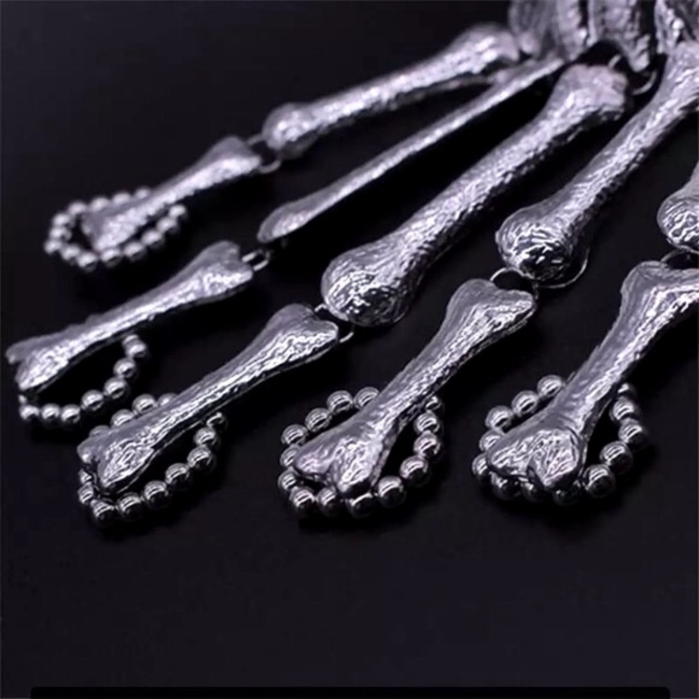 “Spooky Scary Skeleton” Unique Bone Rings/Bracelet - Picture 6 of 16